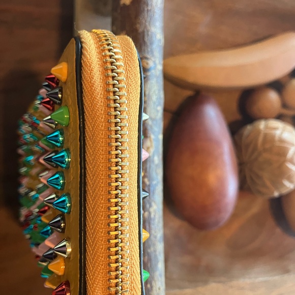 Christian Louboutin Yellow Studded Wallet - Picture 4 of 9